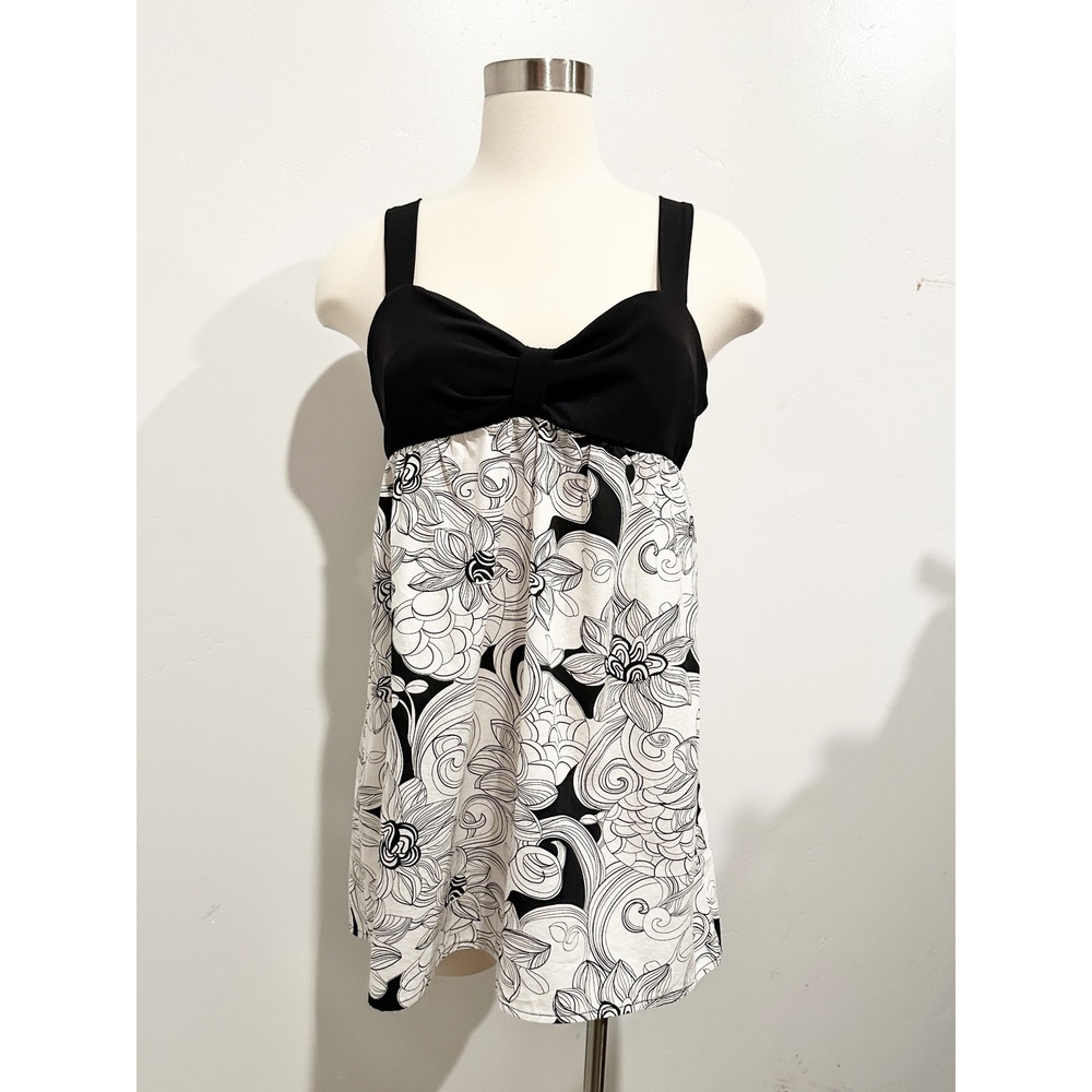 Connected Apparel Y2K Black and White Floral Babydoll Tank Size Large